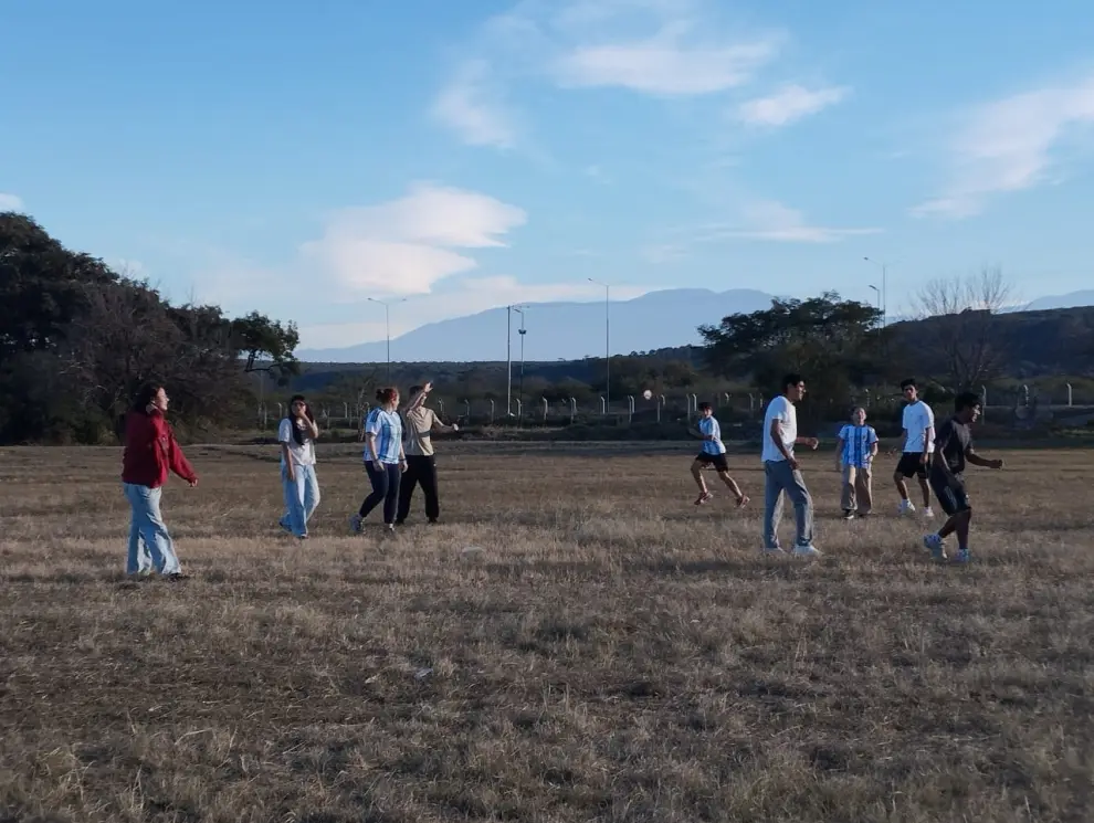 Frisbee en el Parque Bicentenario con Hannah