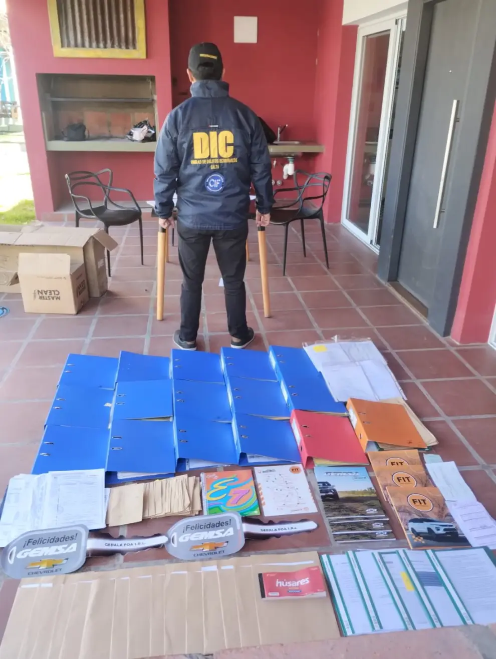 Seis allanamientos por estafas reiteradas en Salta