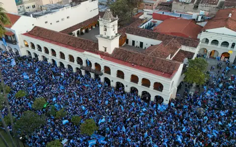 La locura de los salteños tras la clasificación de la Scaloneta a la final del Mundial