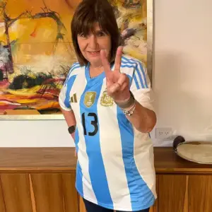 Por el fútbol y las tierras para extranjeros, Victoria Villarruel y Patricia Bullrich se pelearon por Whatsapp