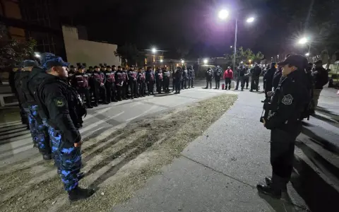 Amplio operativo de seguridad por los festejos mundialistas.