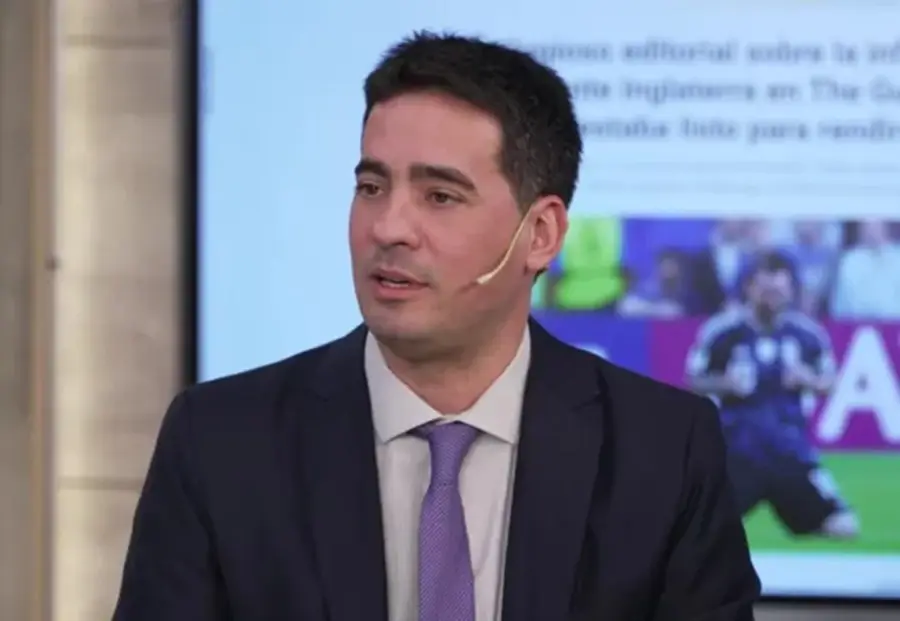 Adrián Ravier, vocero presidencial.
