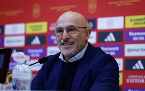 Luis de la Fuente elogió a la Selección argentina, pero expresó confianza hacia su España.