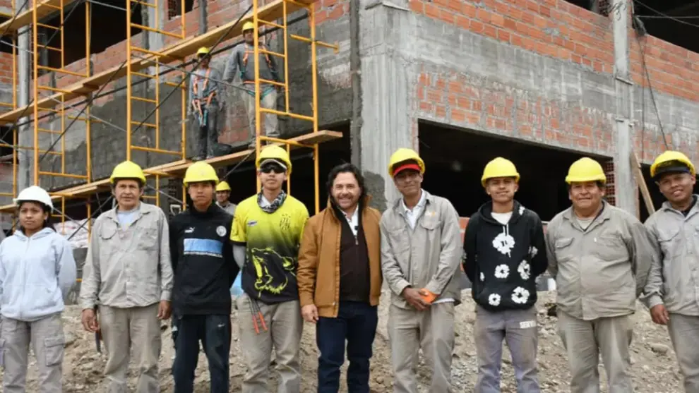 Obrero muere tras caer de un andamio de altura de la obra de la Ciudad Judicial de Orán