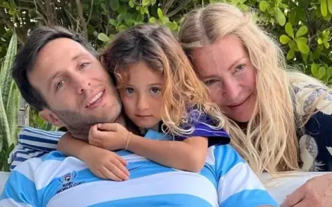 Mila Yankelevich, hija de Tomás y Cris Morena.