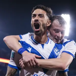 No brilló, pero fue letal: Vélez aguantó el vendaval de Instituto y festejó en el debut del Clausura
