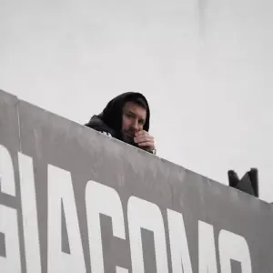 ¡Messi es de la Primera C! Leo cayó de sorpresa a ver un partido de la cuarta categoría de ascenso en Rosario y armó un enorme revuelo
