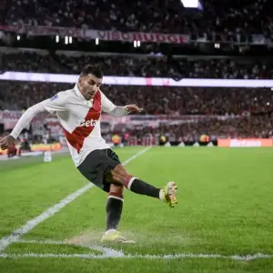 River es un polvorín: A la aguda crisis futbolística se le suma una interna feroz entre la dirigencia y el Chacho Coudet