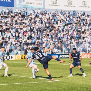 Ya sin Villa, Independiente Rivadavia sacó un "puntazo" en Tucumán y sigue siendo el mejor del fútbol argentino en lo que va del año