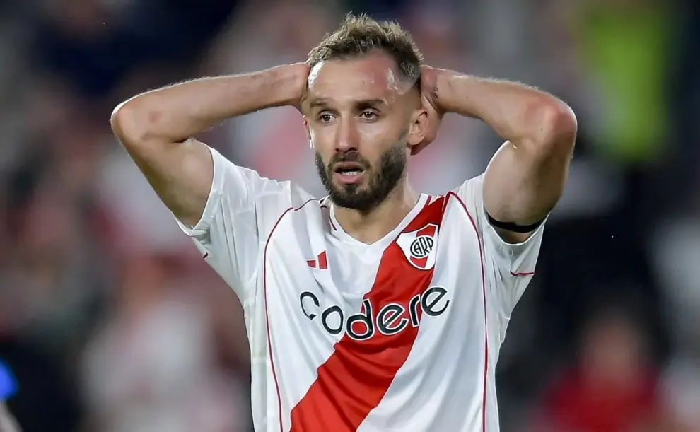 Germán Pezzella, un campeón del Mundo "borrado" en River.